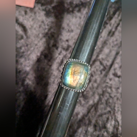 Handcrafted Labradorite Square Unisex Ring (8.75) - Picture 5 of 14